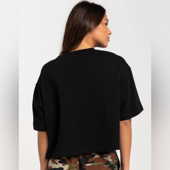 NWT - FOX Woodmark Women's Oversized Crop Tee - Size M - Picture 3 of 4